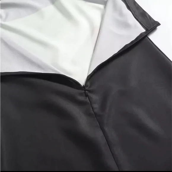 NWT - Maxi Dress Floral Print Strapless - Picture 3 of 7